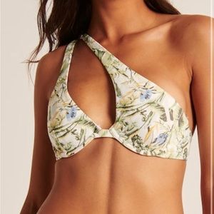 Abercrombie & Fitch Bikini Swimsuit size Large
